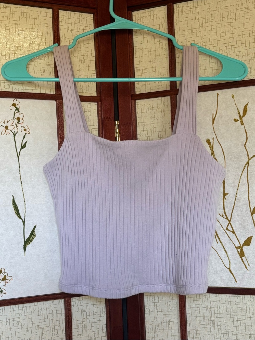 Super soft and comfy lavender crop tank top